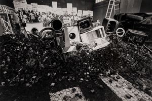 14a Triennale - Contestazione