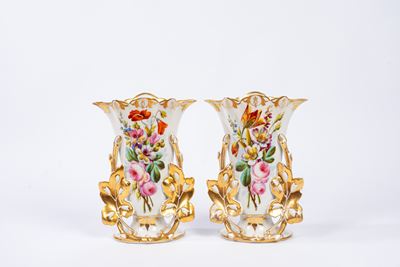 Vasi in porcellana policroma e oro, Luigi Filippo, altezza 30,5 cm