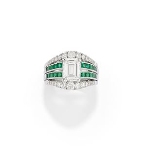 Anello con diamante