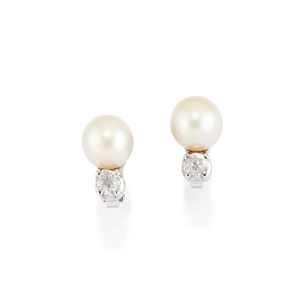 Orecchini con perle