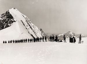 La Regina Margherita ed il suo seguito al Colle di Lys