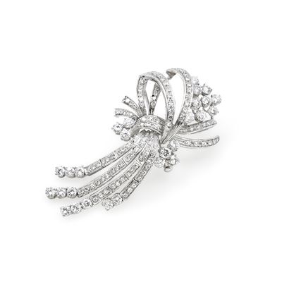 Spilla, fiocco nastrato in oro bianco 18k con diamanti