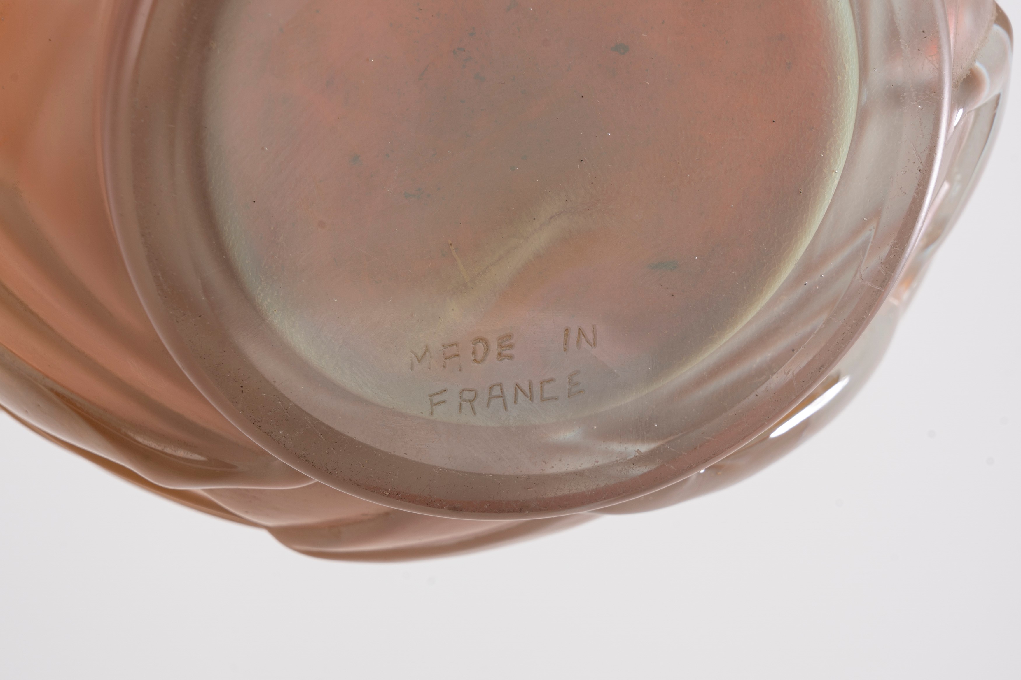 Gueron, Vaso in vetro opalino, Art Decò, altezza cm 22,5