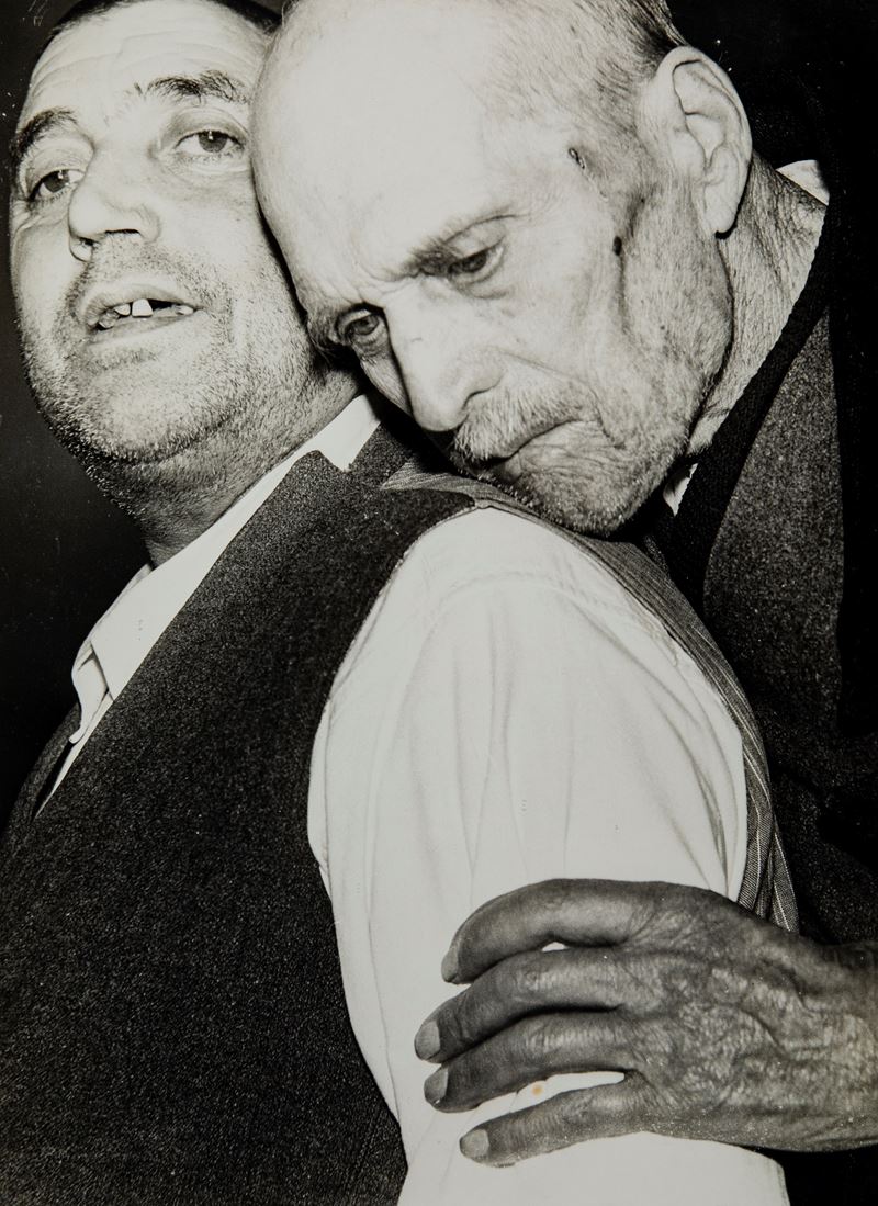 Verrà la morte e avrà i tuoi occhi