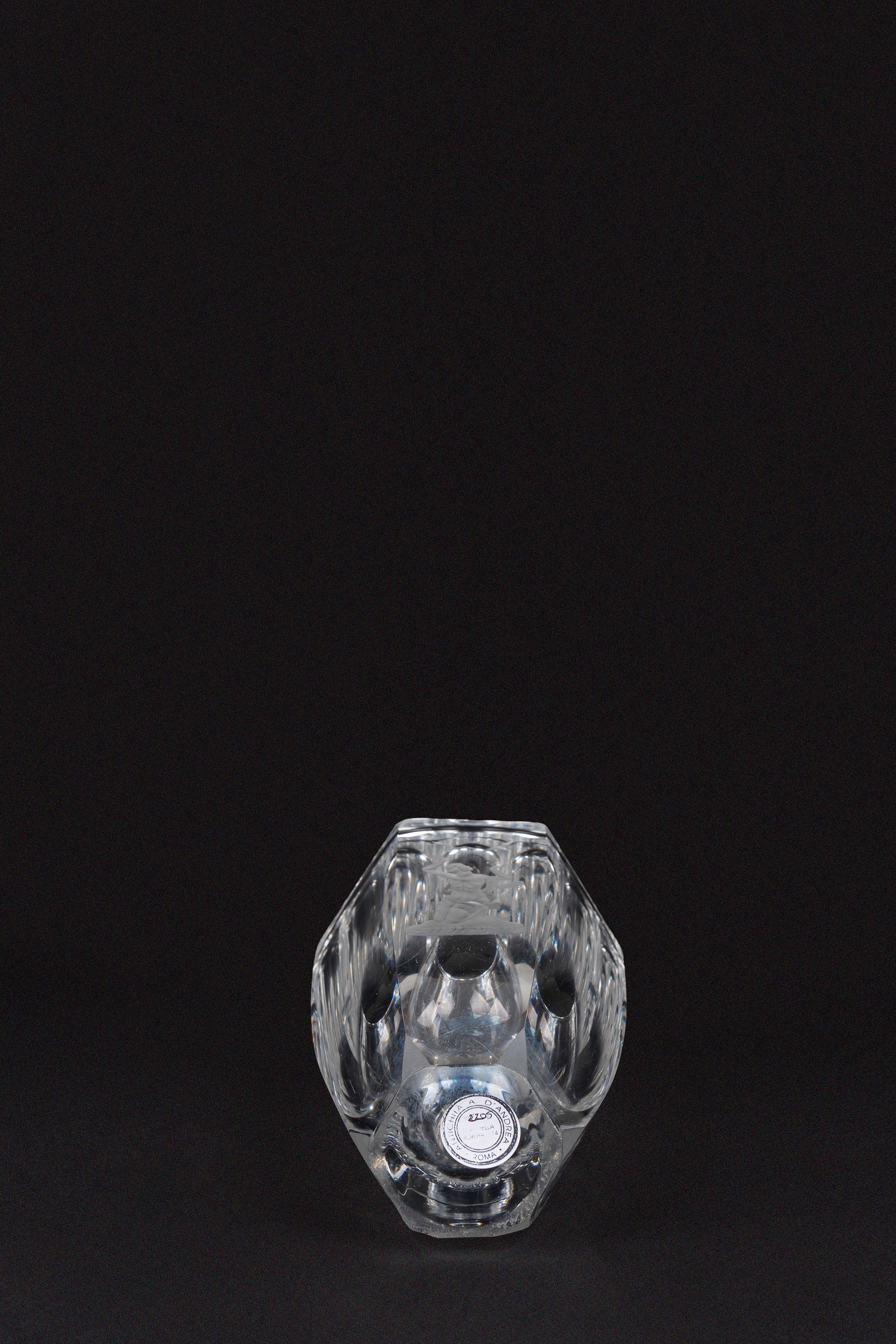 Vaso Orrefur in cristallo Art Decò molato con figura di ninfa e gabbiani