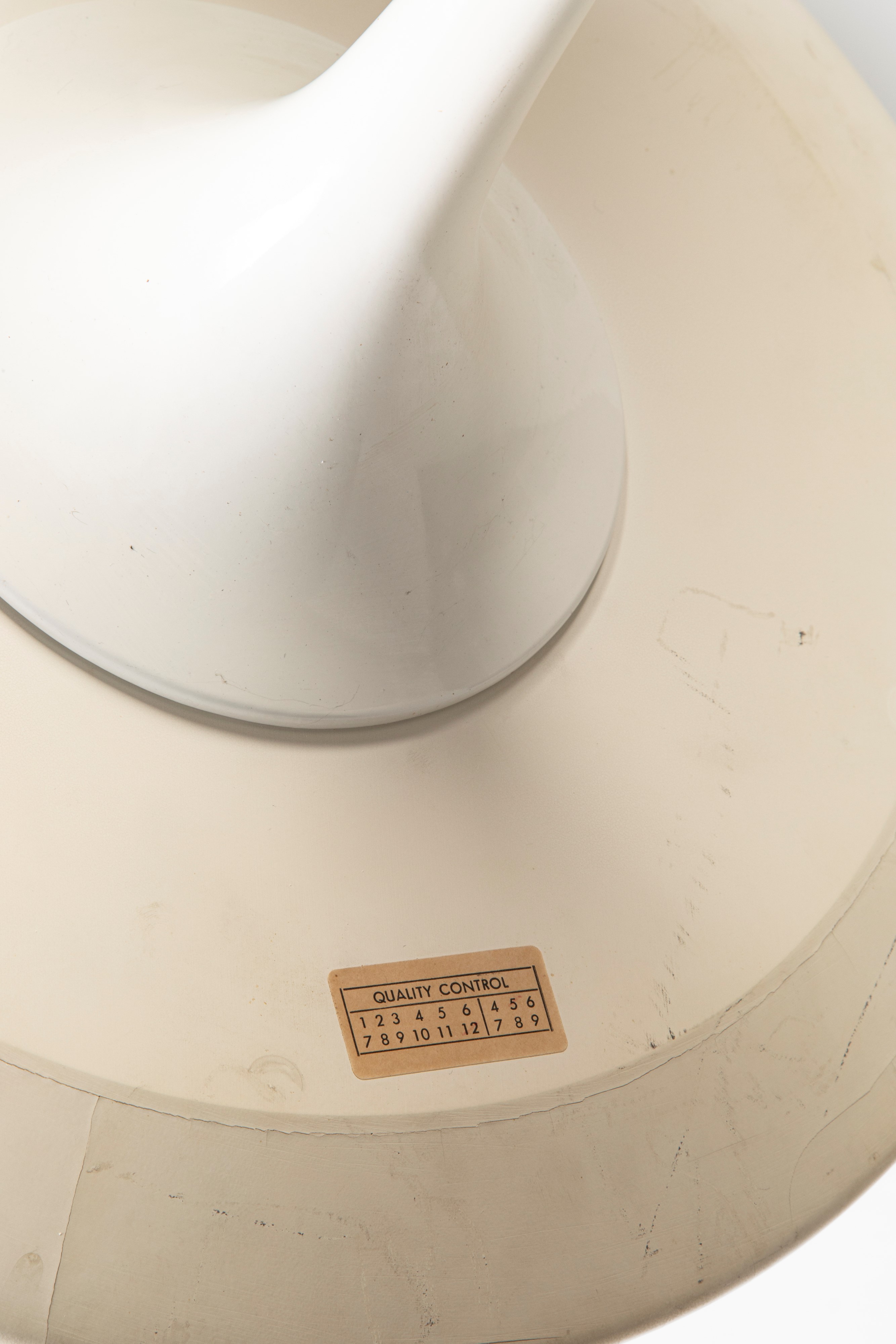 Side table modello 'Tulip'