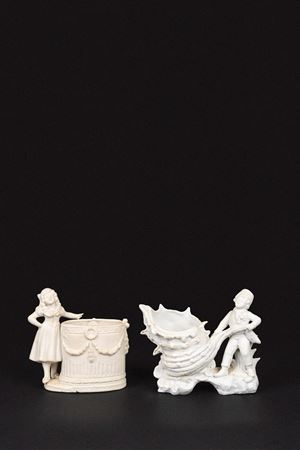 Coppia di centrotavola in bisquit