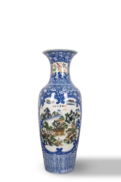 Grande vaso in porcellana policroma, Cina, secolo XX