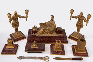 Set da scrivania in bronzo dorato e marmo rosso, secolo XIX