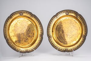 Coppia di piatti provenienti dal servizio Imperiale Orloff