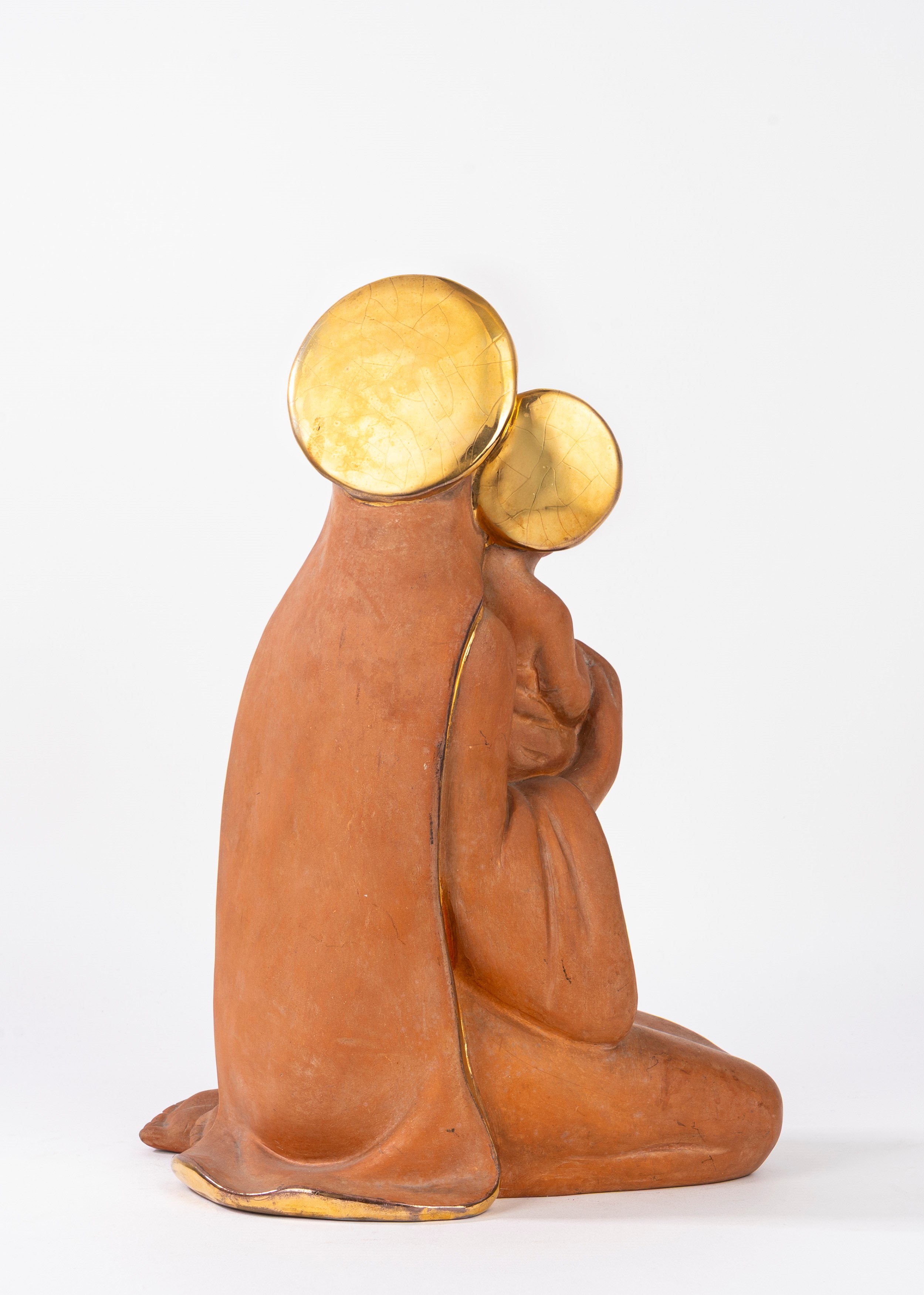 Ugo Zaccagnini - Madonna con Bambino, scultura in terracotta parzialmente dorata