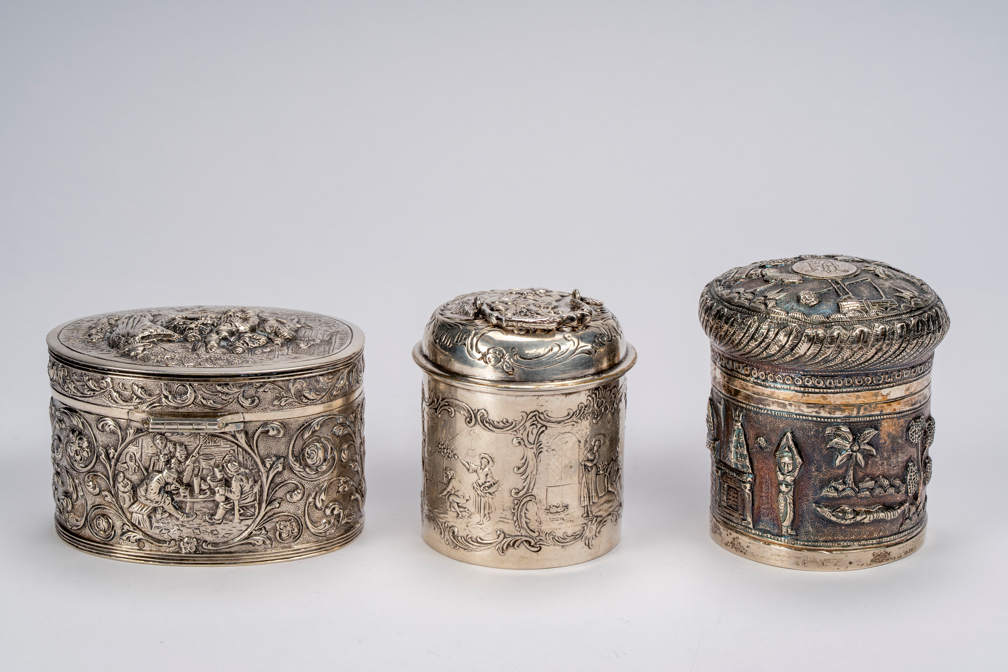 Gruppo di tre scatole