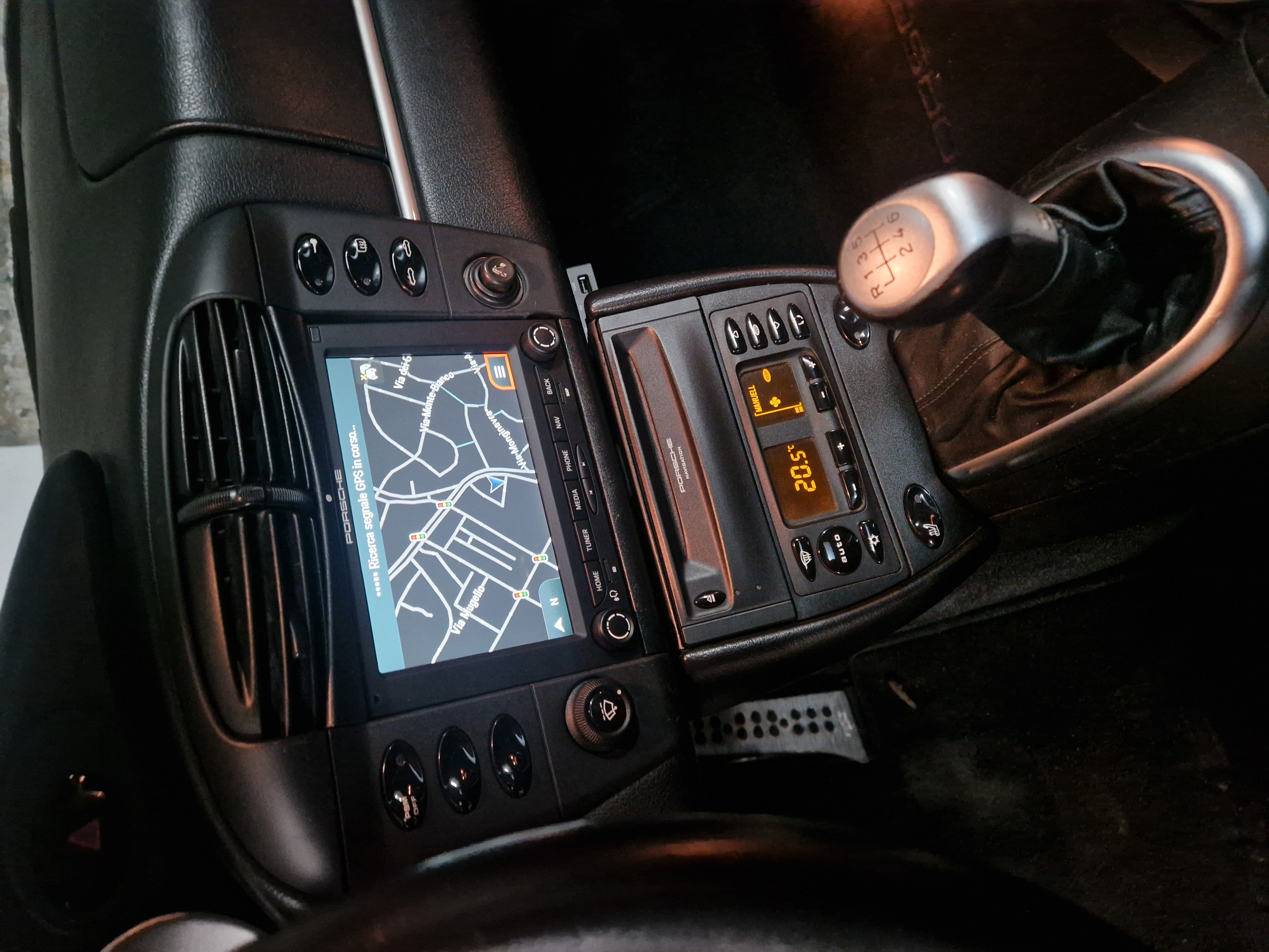 911 996 Carrera Cabrio