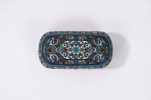 Portasigarette in argento e smalti policromi, Russia secolo XIX