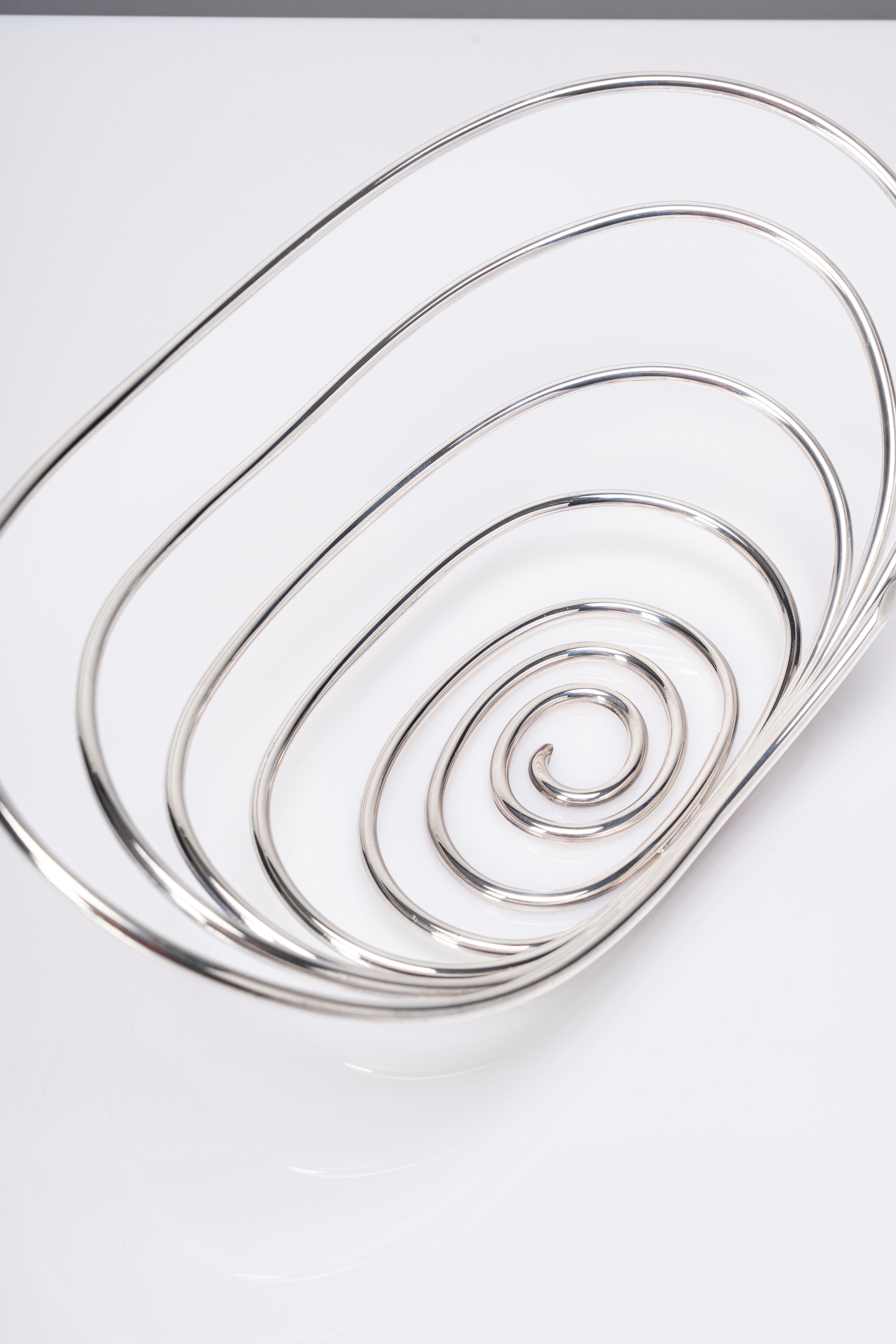 Lino Sabattini - Cestino a spirale in filo metallico argentato