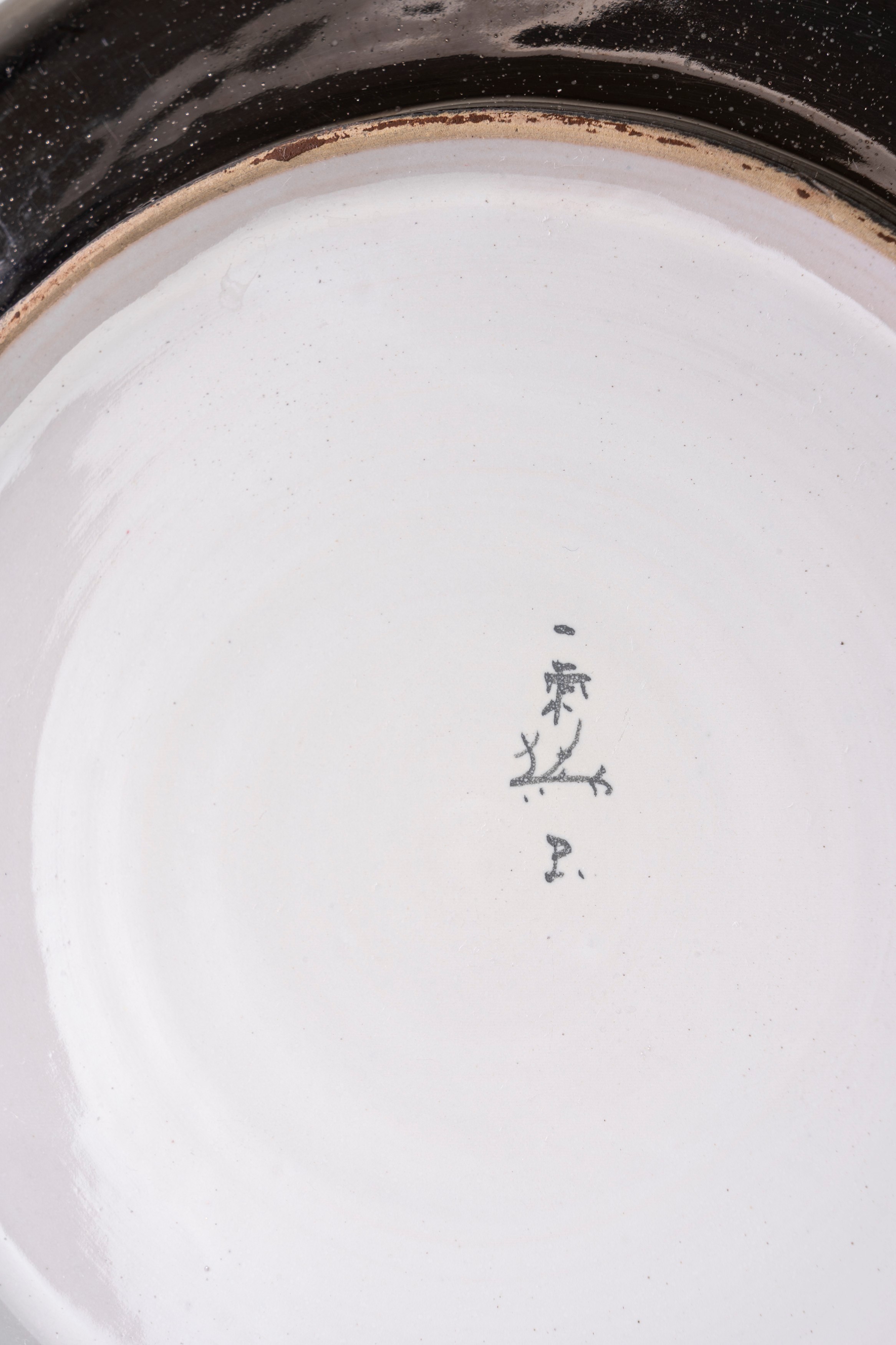 Manifattura Borghese, Lotto di undici piatti in ceramica dorata e argentata, inizi XX secolo