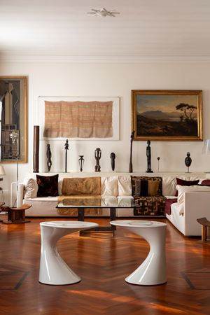 Coppia di side table modello 'Tod'