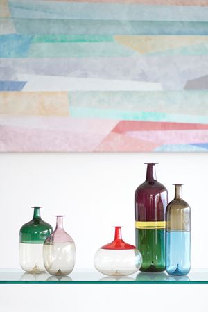 Cinque bottiglie della serie 'Bolle'