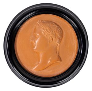 Bassorilievo in terracotta con profilo di Napoleone