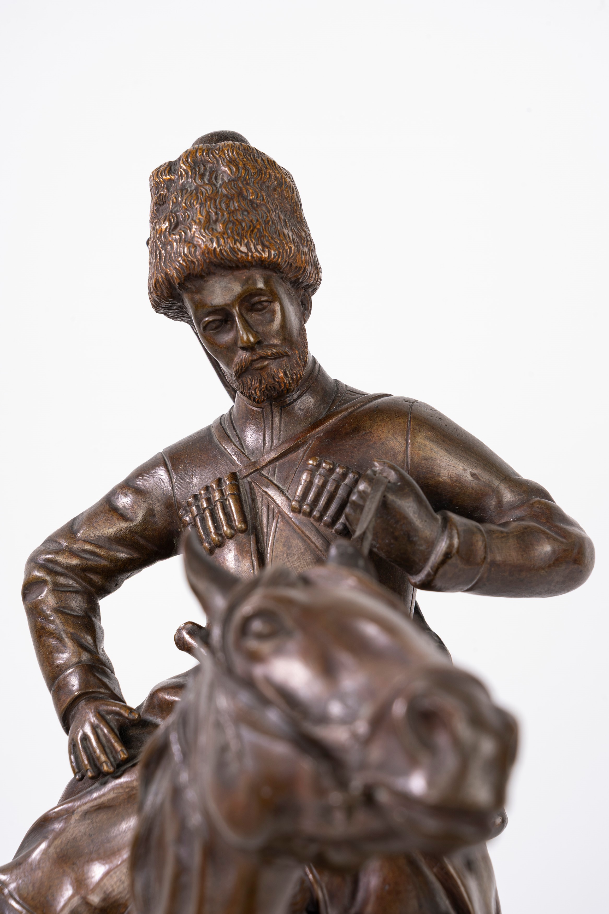 Da Eugéne Alexandrovitch Lanceray - Autore sconosciuto, Cosacco a cavallo, scultura in bronzo