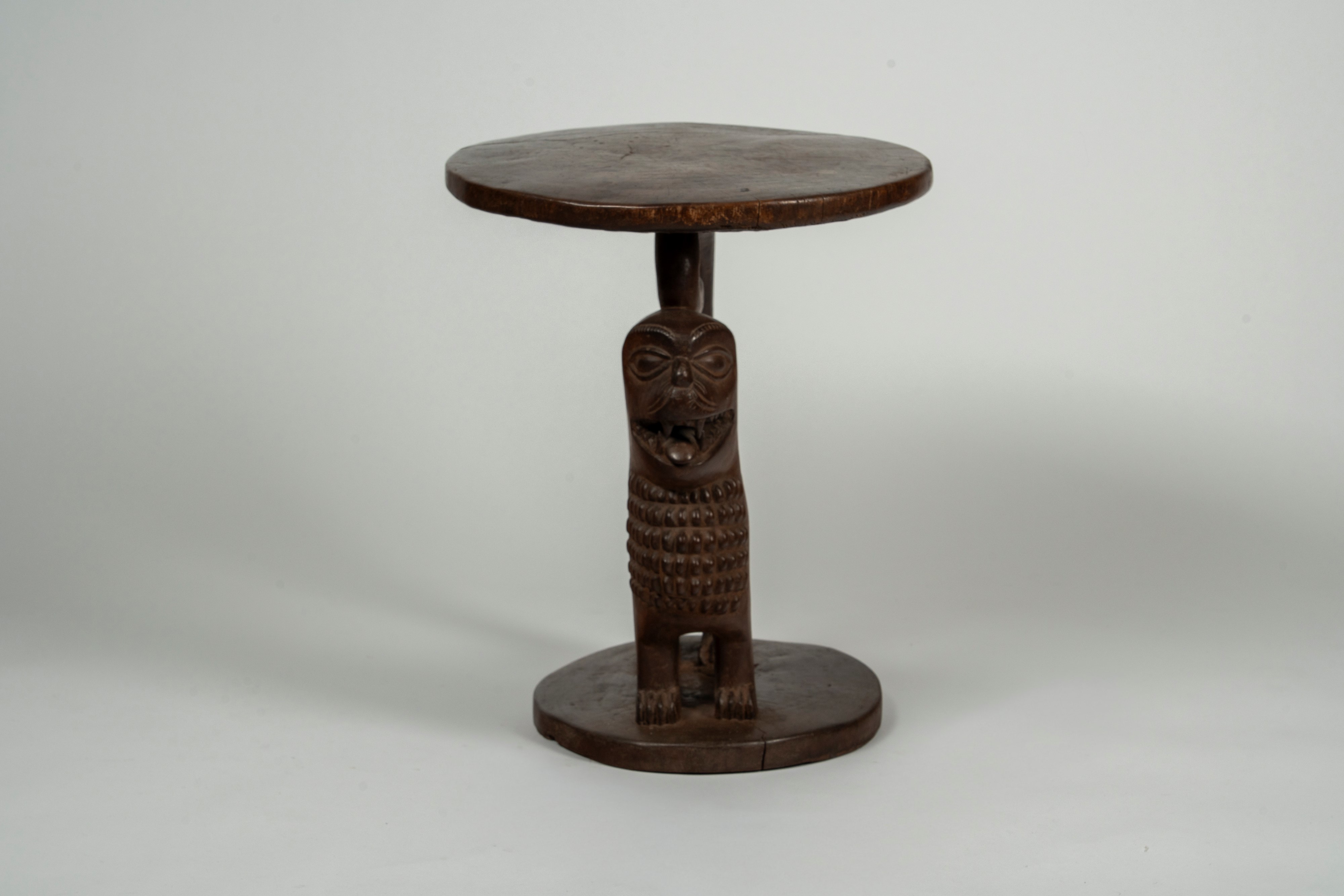 Yoruba, Nigeria - Seggiolino con Leone Stilizzato
