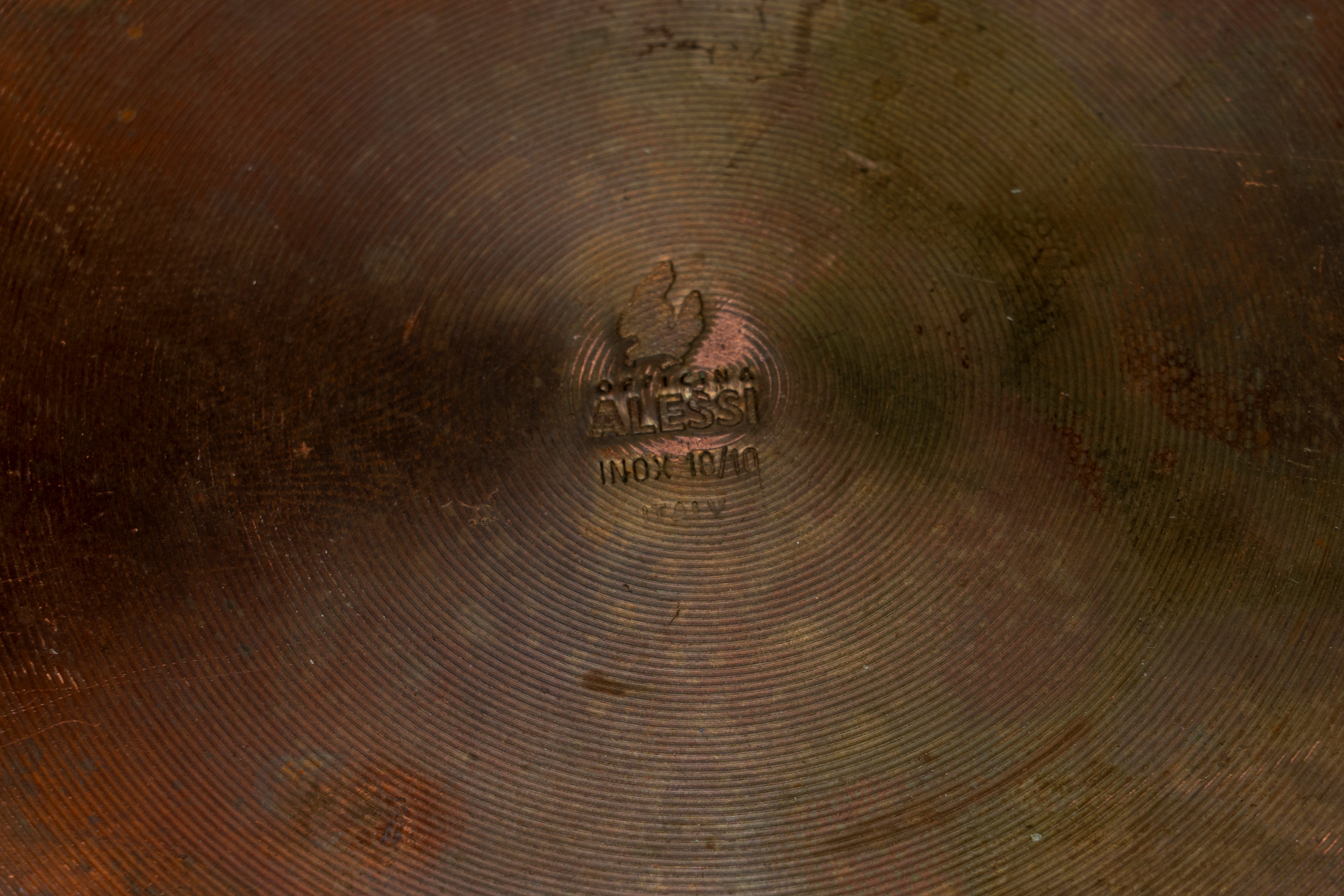 Alessi. Teiera, caffettiera e secchiello biansato porta ghiaccio in acciaio inox.