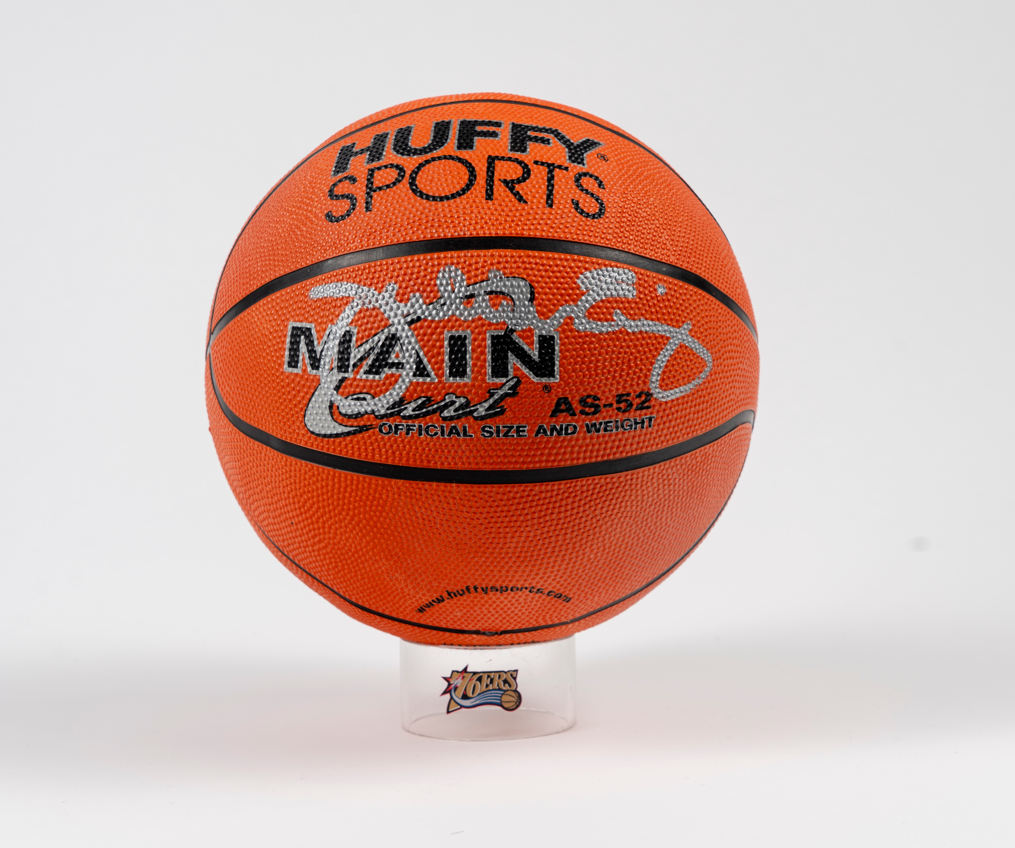 Julius Erving - Palla da basket autografato - Cert. JSA - Philadelphia 76ers