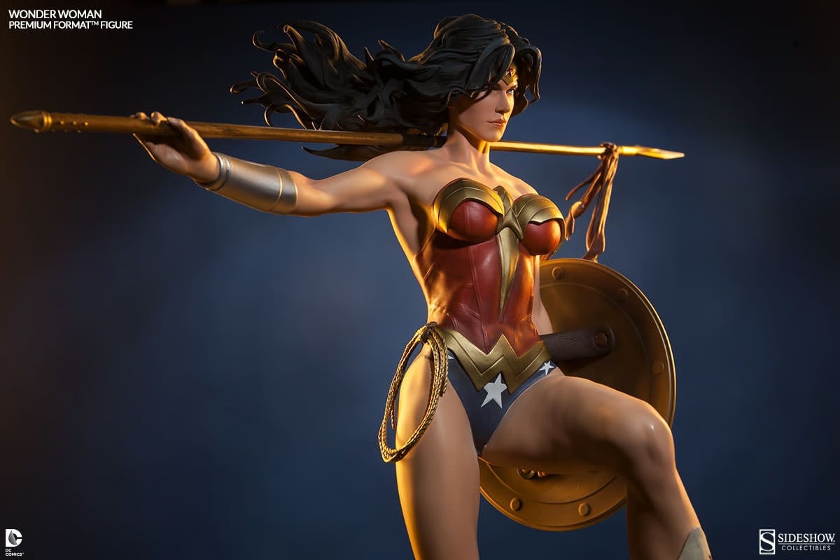 Sideshow Collectibles, Wonder Woman - Exclusive Premium Format Figure - Edizione Limitata #/1000