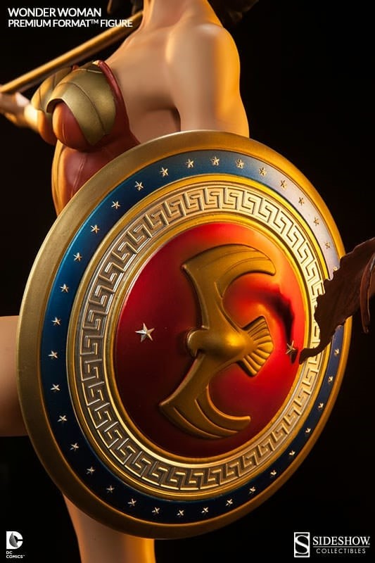 Sideshow Collectibles, Wonder Woman - Exclusive Premium Format Figure - Edizione Limitata #/1000