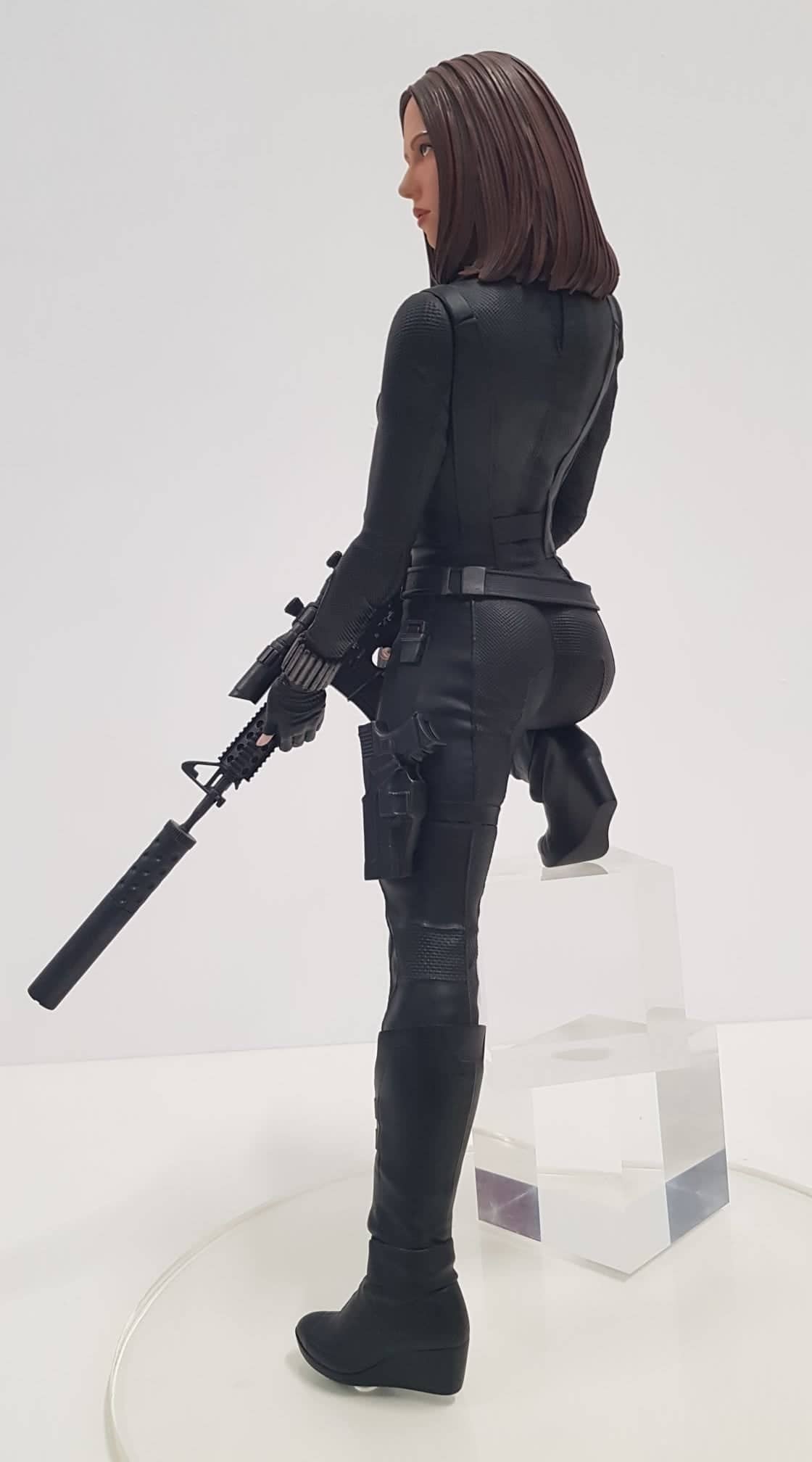 Sideshow Collectibles, Black Widow - Natasha Romanoff - Premium Format Figure, Edizione limitata ...