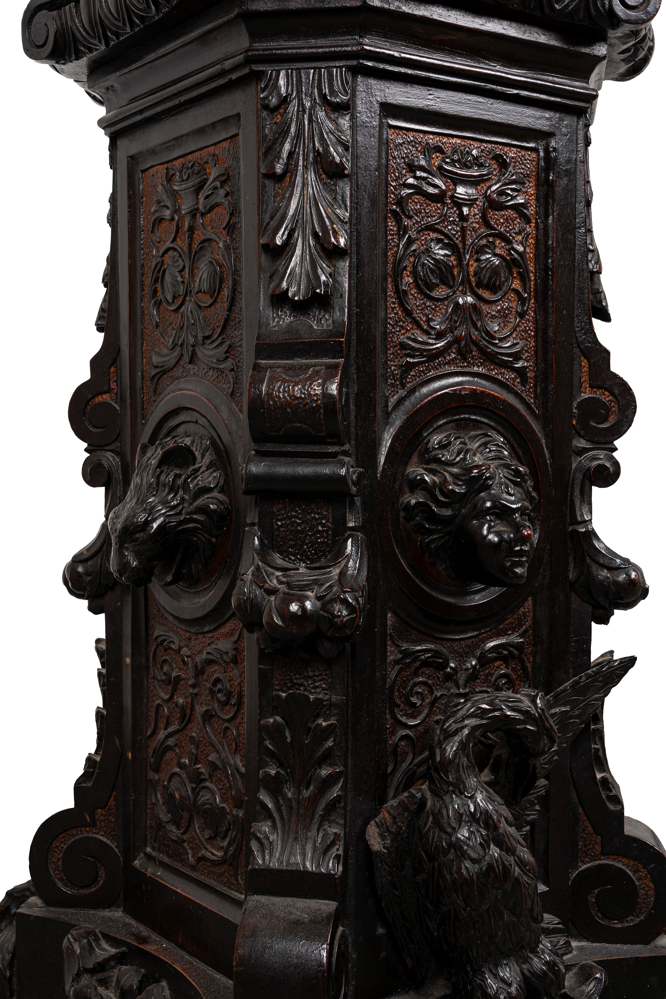 Grande scultura reggitorcia in legno ebanizzato raffigurante schiava moresca, secolo XIX
