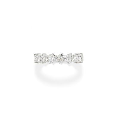 Anello eternity in oro bianco 18k con diamanti marquise e brillanti