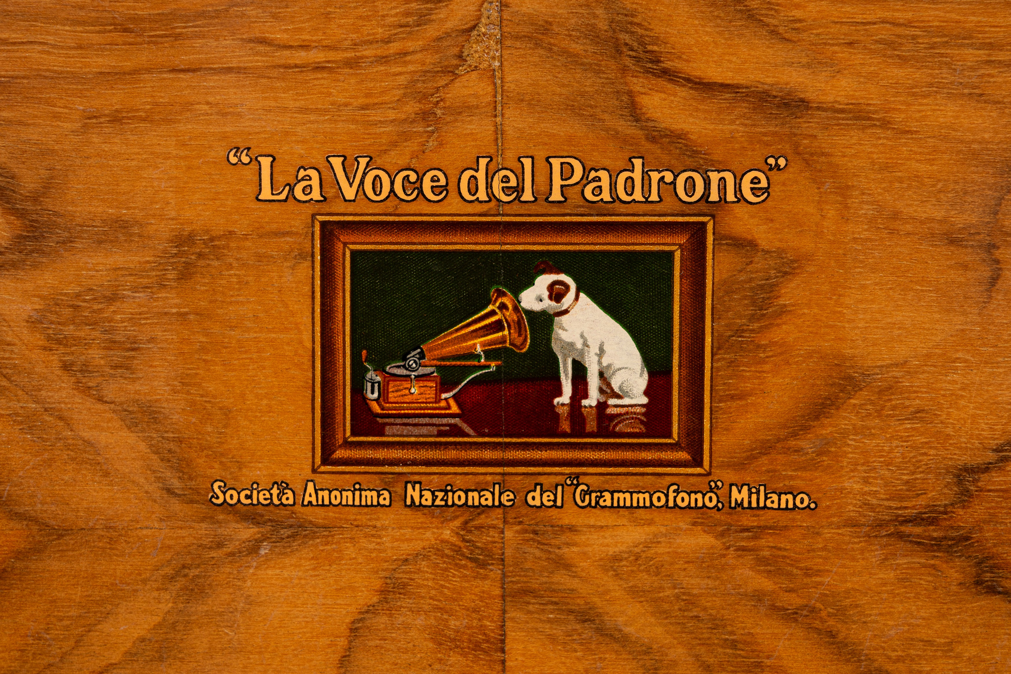 Mobile radio La Voce del Padrone, anni '20 - '30 del Novecento
