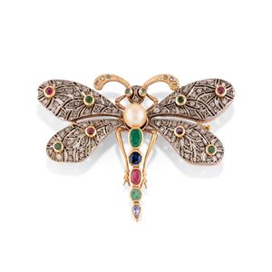 Spilla con farfalla