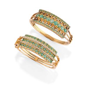 Due bracciali con smeraldi
