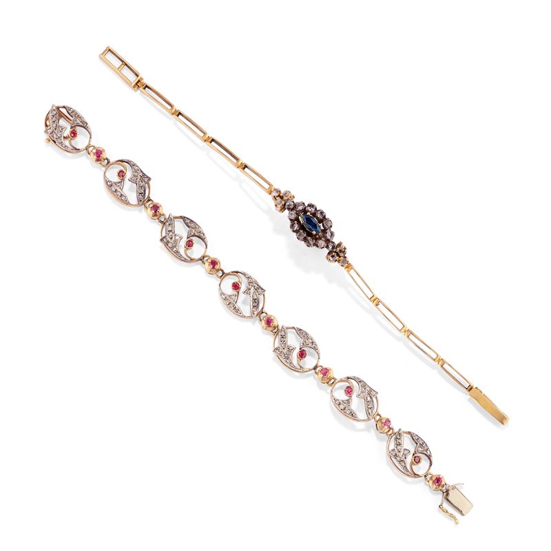 Due bracciali con diamanti