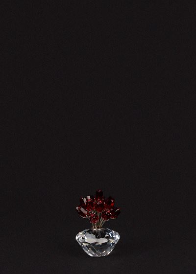 Vaso di rose rosse in cristallo, edizione limitata 2002