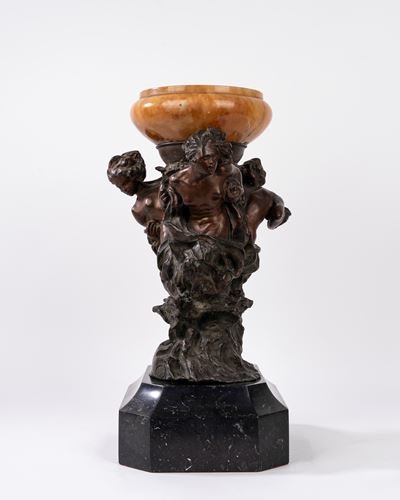 Le tre Grazie, scultura in bronzo su base in marmo con ciotola in alabastro