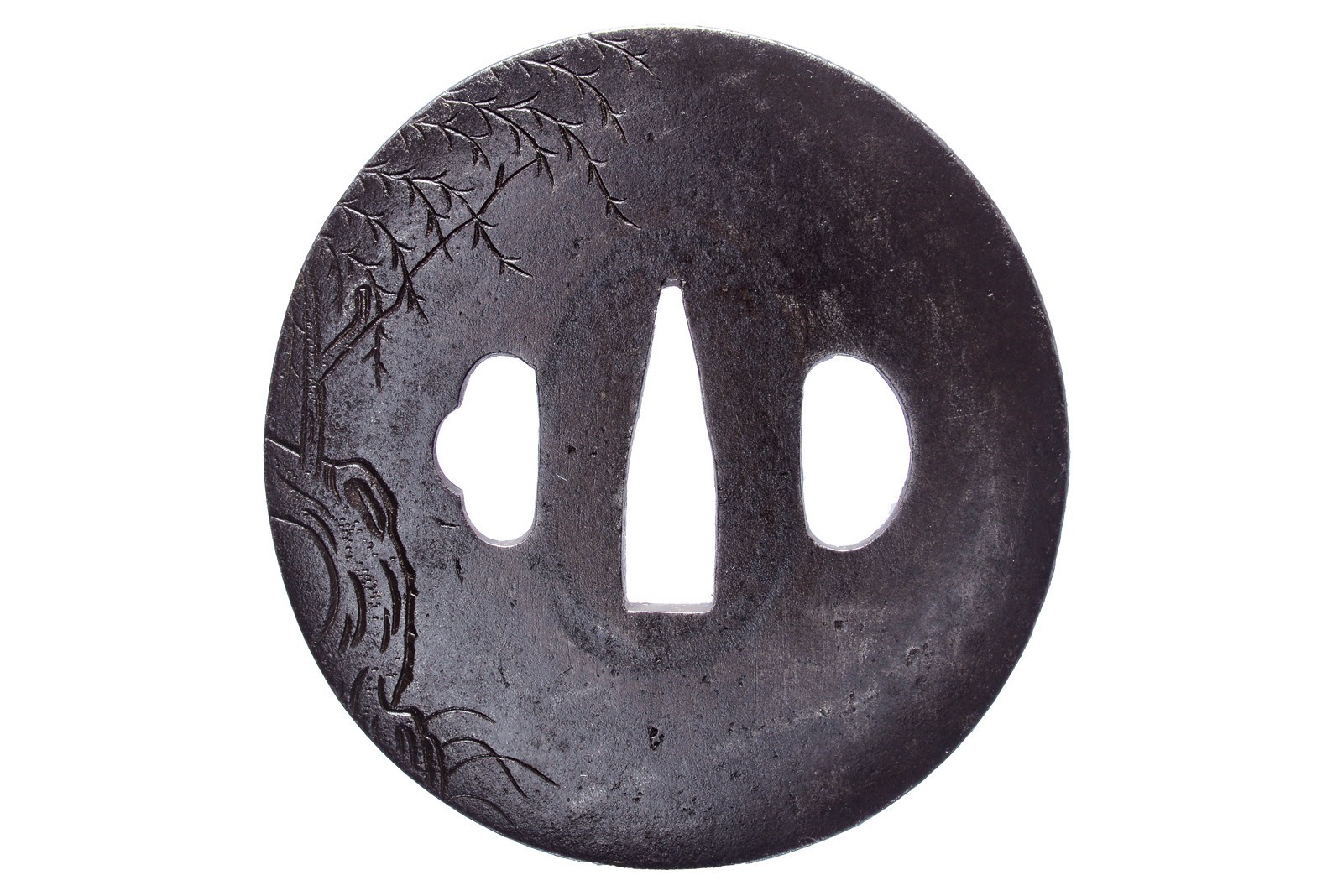 Tsuba firmata Naomichi, con kakihan in oro