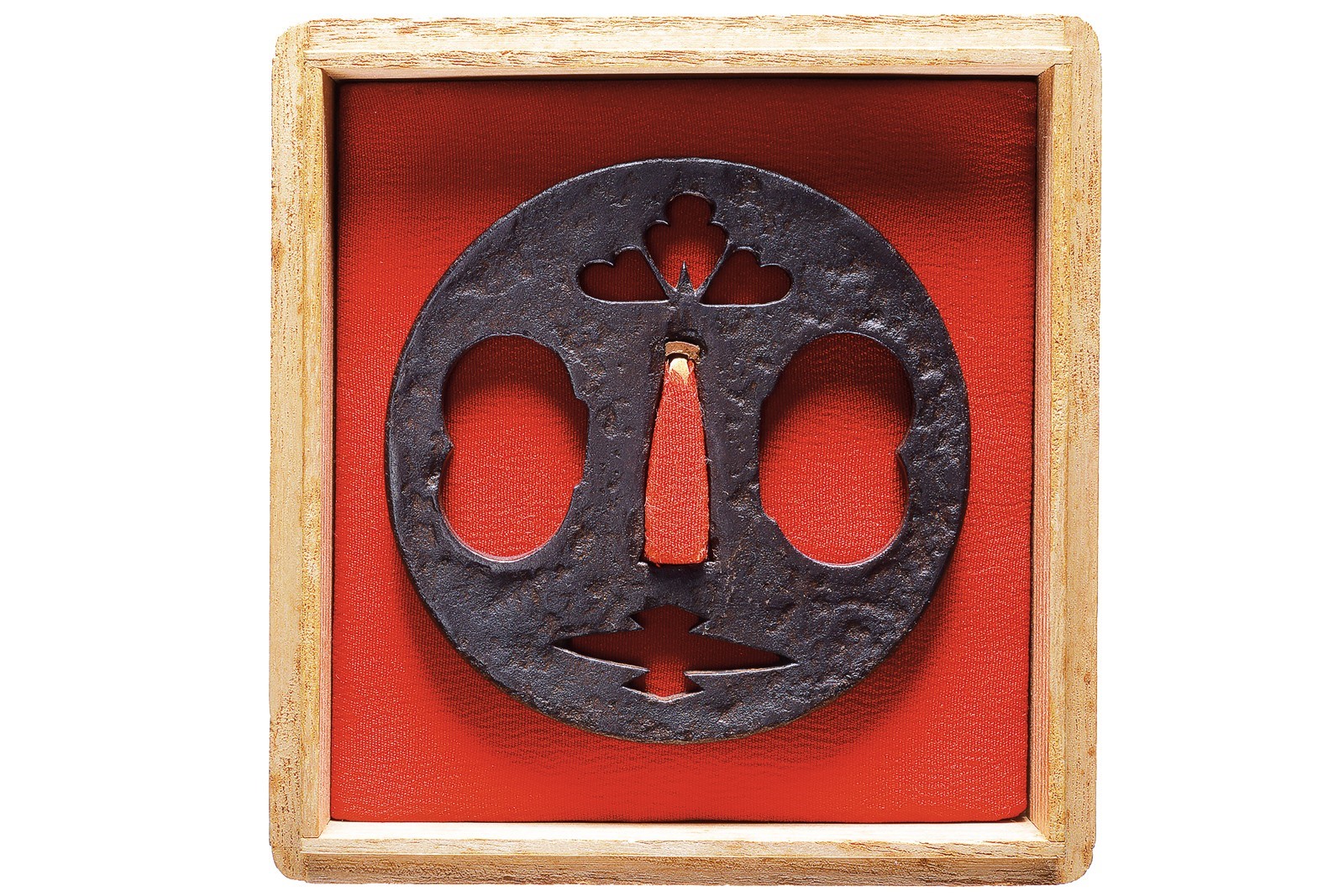 Interessante tsuba della scuola Shoami