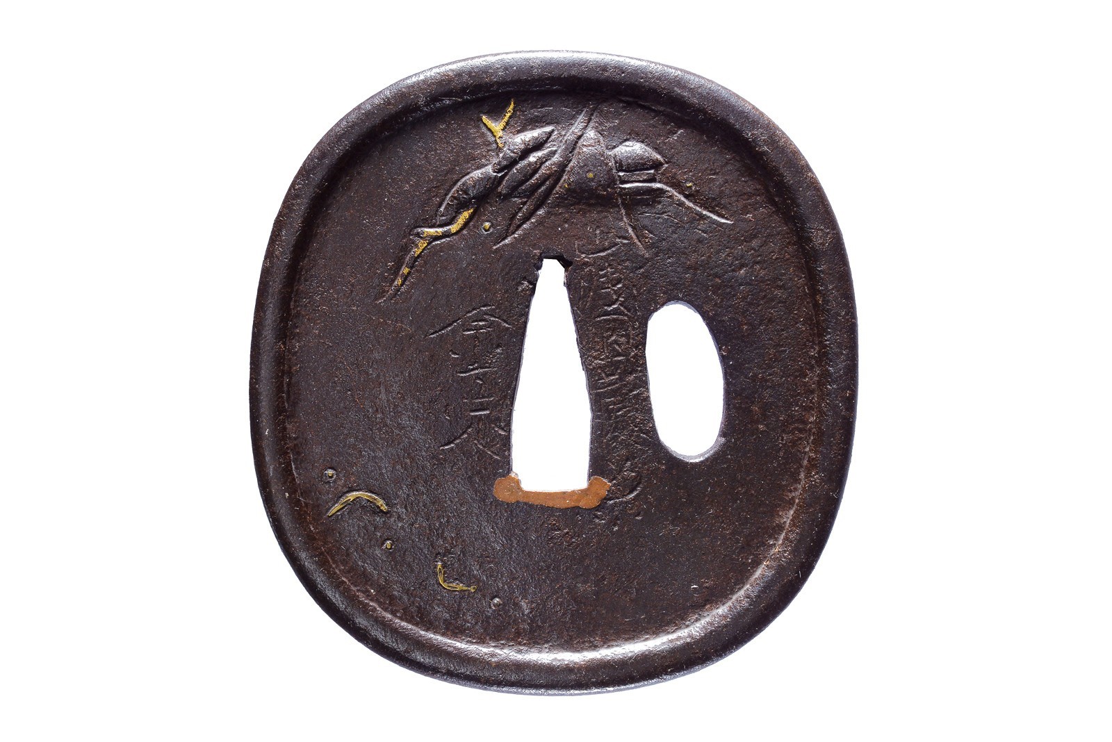 Interessante tsuba firmata Yamashiro Kuni ju Fujiwara Kanesada