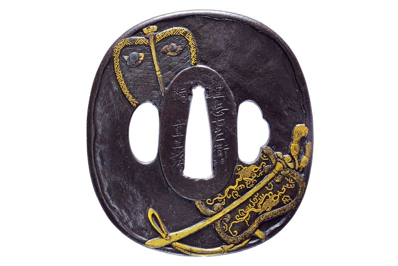 Bella tsuba firmata Umetada Shichizaemon Tachibana Shigeyoshi saku