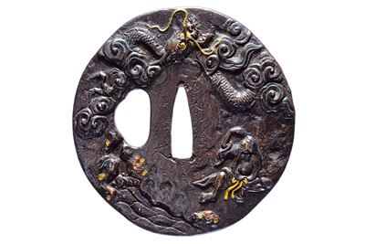 Horiguchi Gorō, Tsuba con figura di drago e saggio, ferro, Periodo Edo