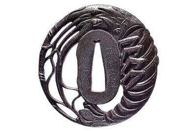Yamashiro Kuni no jū Tadatsugu, Tsuba in ferro con raffigurazione di ebi, Periodo Edo