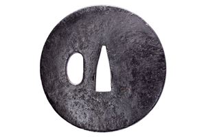 Tsuba firmata Toda Hikozaemon