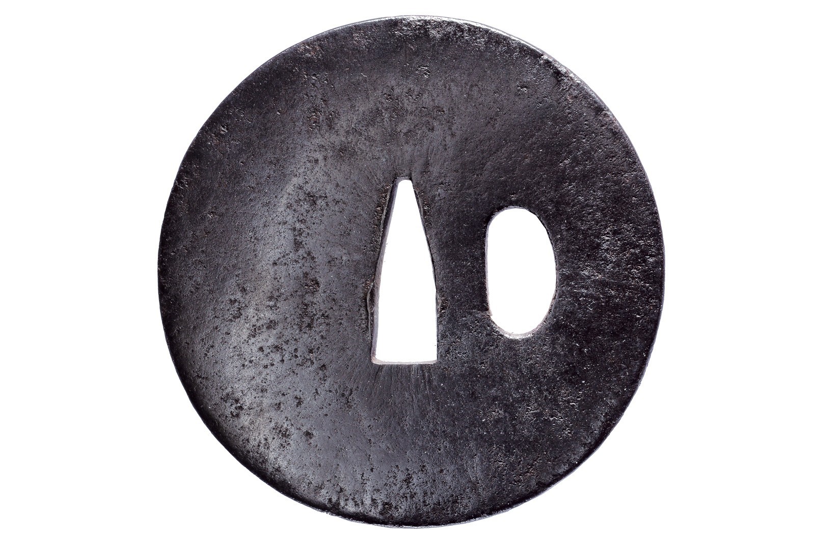 Toda Hikozaemon, Tsuba in ferro maru-gata, Periodo Edo
