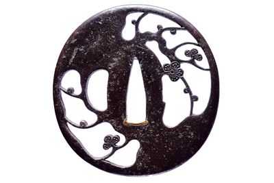 Hayashi Tōhei Shigemitsu, Tsuba in ferro con decorazione sukashi