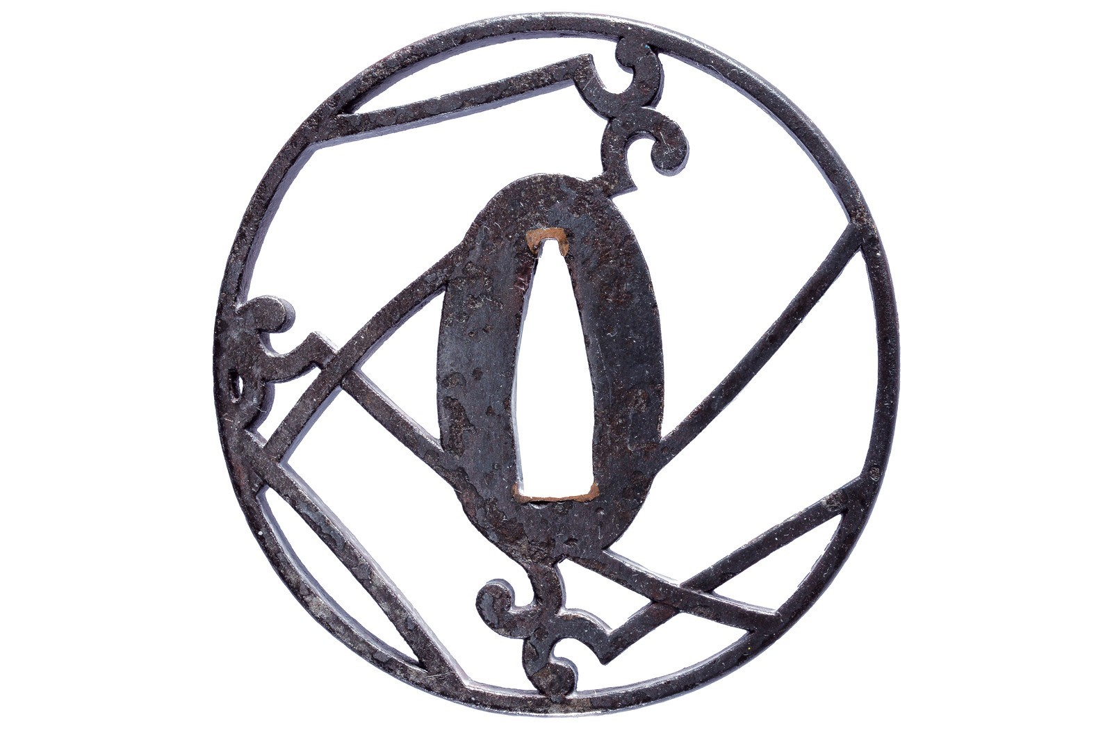 Sashū jū Yoshitaka, Tsuba firmata con sukashi raffigurante tre ponti