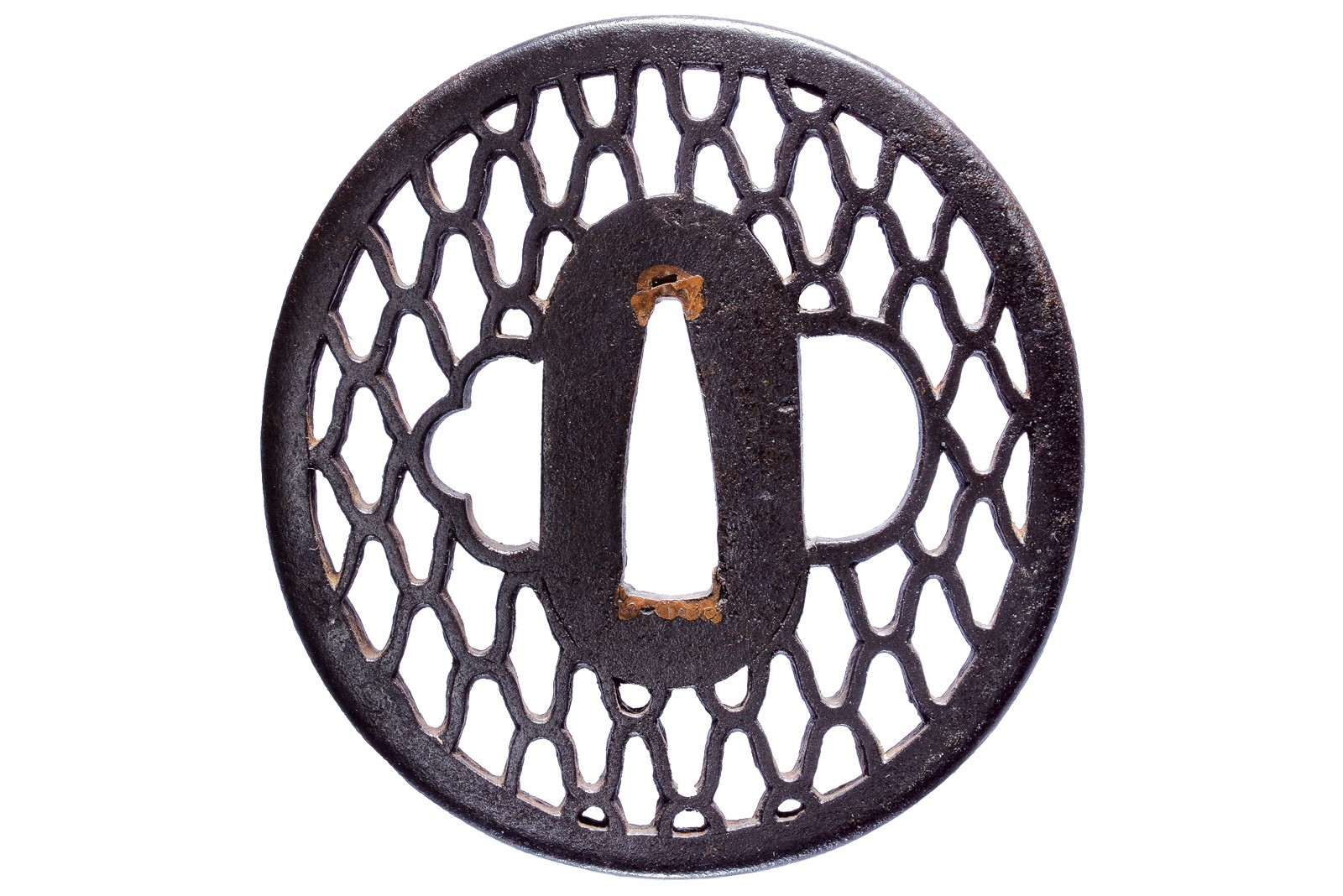 Tsuba attribuita alla scuola Hayashi di Higo, ferro, giapponese, Periodo Edo