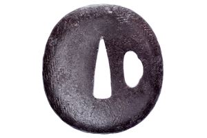 Tsuba firmata Chikushu ju Nobukuni Yoshimasa